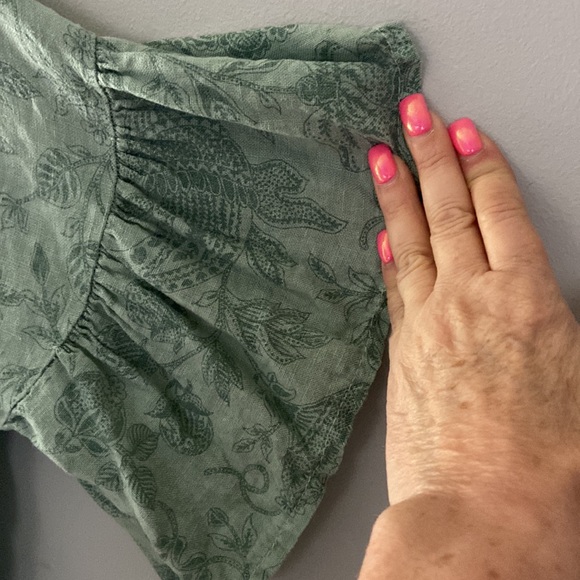 Viola Borghi Sage Linen Top. Size L - Picture 3 of 4